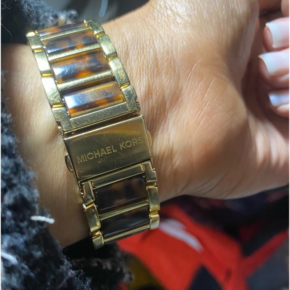 WORKING Michael Kors Ladies Watch MK4242 Gold-tone and Tortoise Shell Acrylic - Picture 4 of 6
